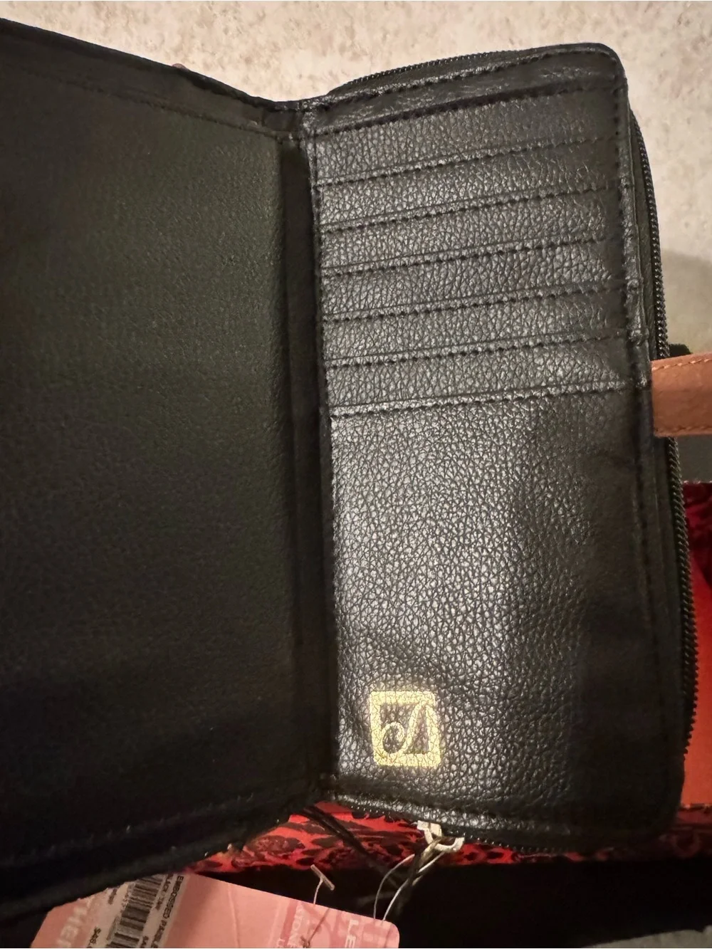 Stone Mountain Accessories Black and Brown Embossed Wallet